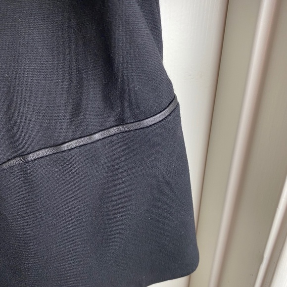 Eileen Fisher Size M Blazer Black Jacket Peplum Hem Leather Trim - Picture 5 of 9